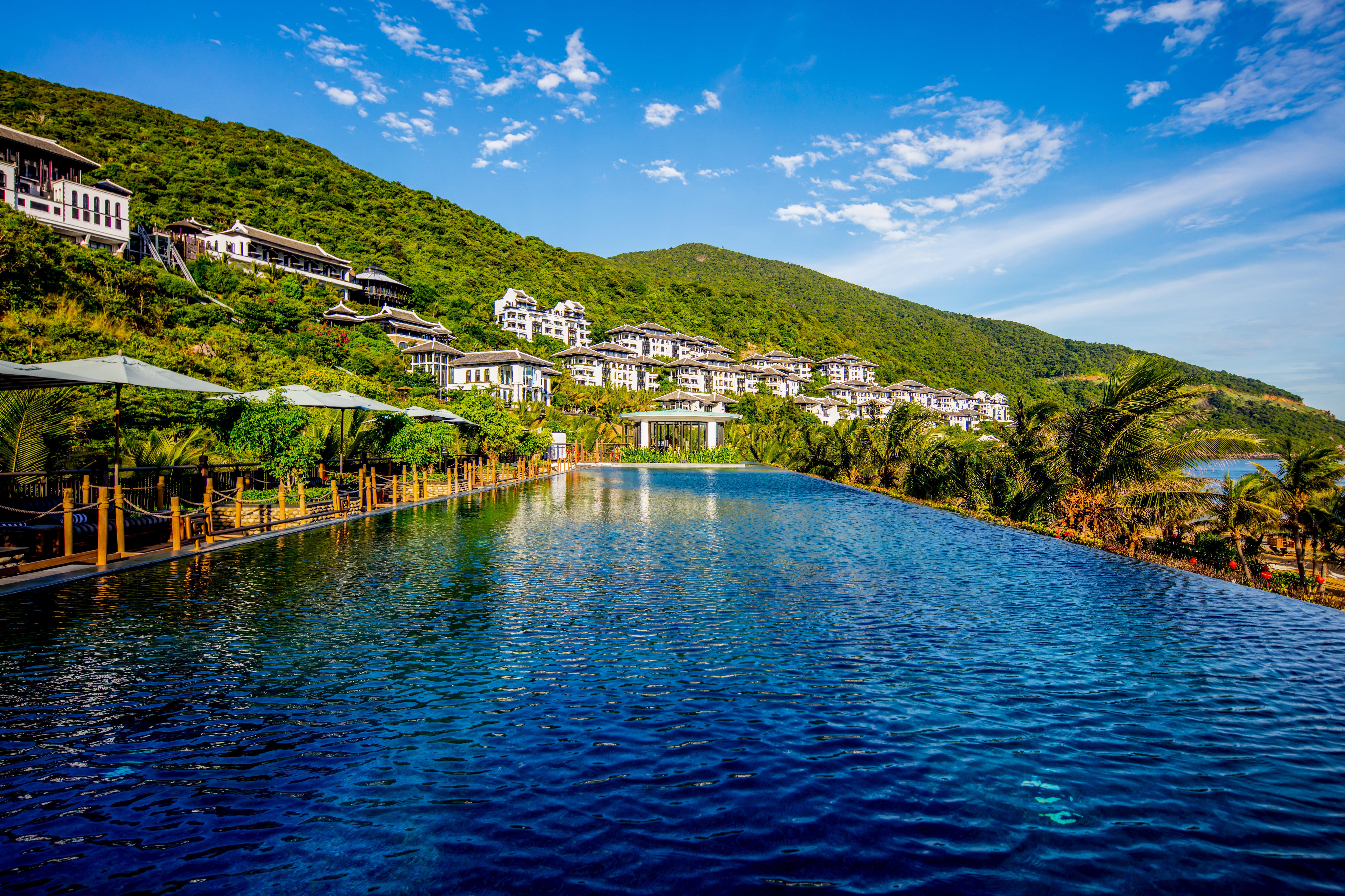 Intercontinental Danang Sun Peninsula Resort By Ihg Exterior foto